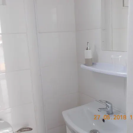 Domek Na Wodzie *